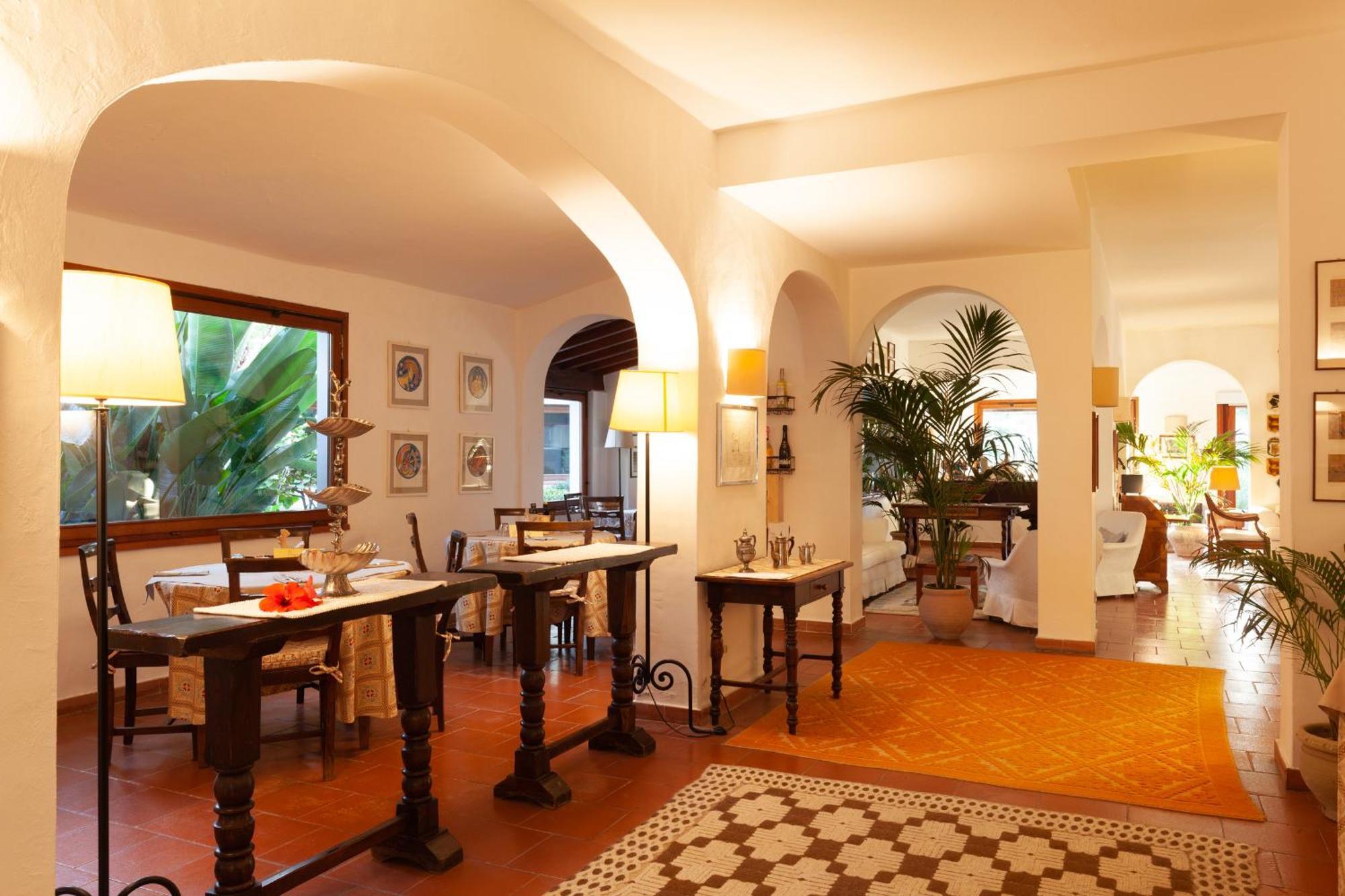 Nora Club Hotel & Spa พูลา ภายนอก รูปภาพ