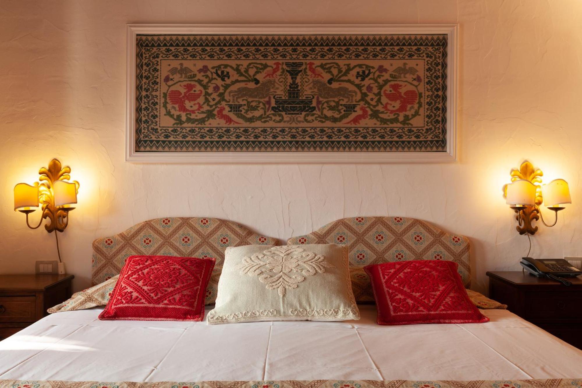 Nora Club Hotel & Spa พูลา ภายนอก รูปภาพ